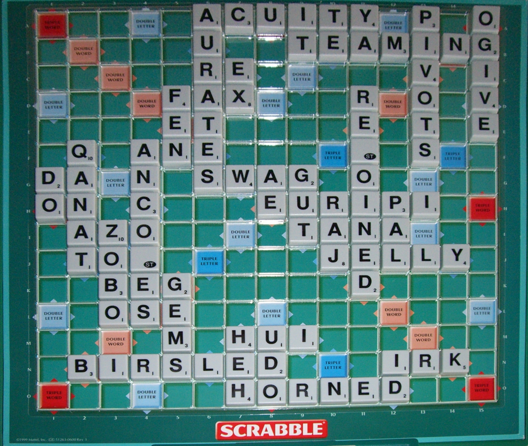 Scrabble_game_in_final_stages