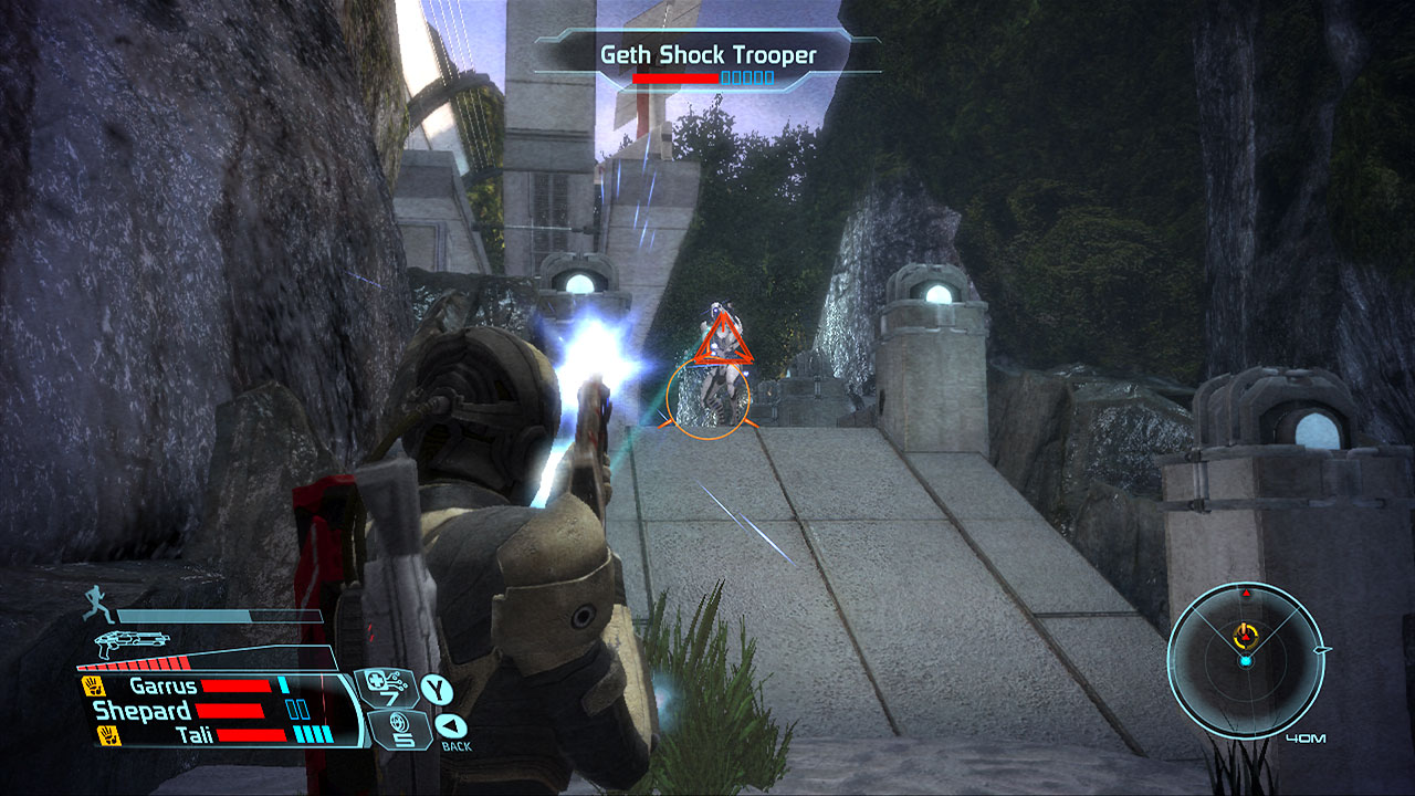 Mass Effect è stato mostrato all'E3 2015 per presentare la retrocompatibilità dei giochi Xbox 360 su Xbox One