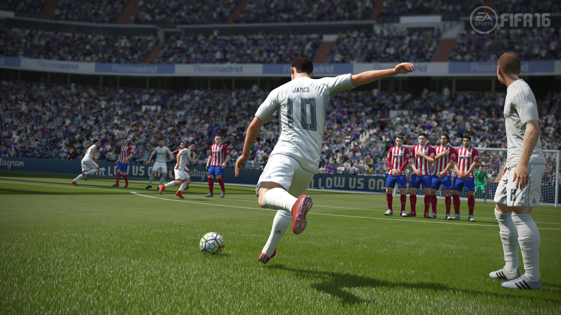 FIFA16_XboxOne_PS4