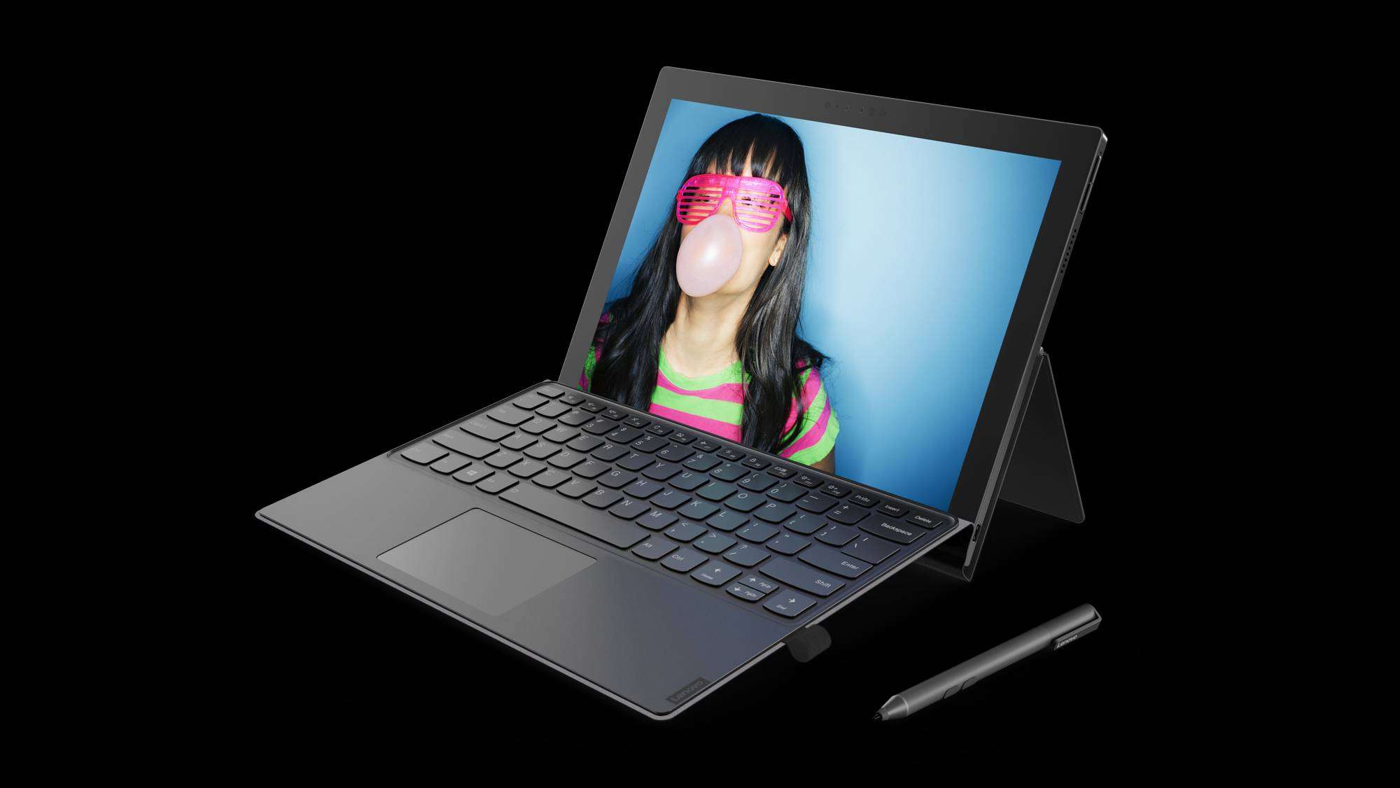 Lenovo Miix 630 with detachable keyboard & digital pen