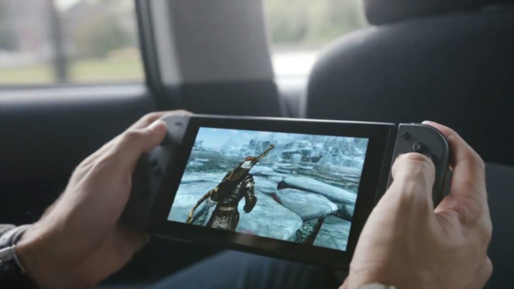 Todd Howard conferma Skyrim per Nintendo Switch ed apprezza la console