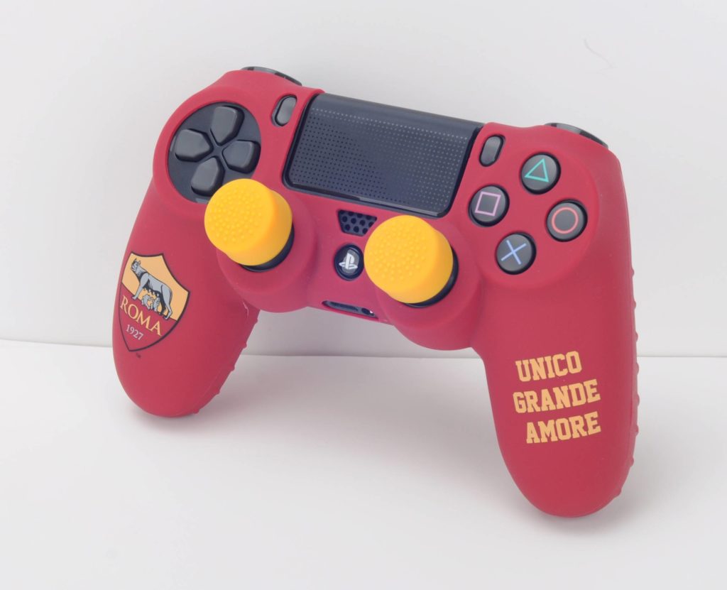 Cidiverte presenta il controller Kit per PS4 ufficiale AS Roma