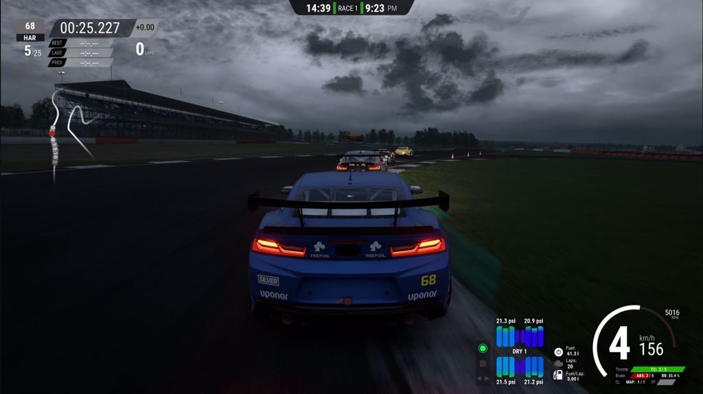 Assetto Corsa Competizione, il GT4 Pack esordisce su console